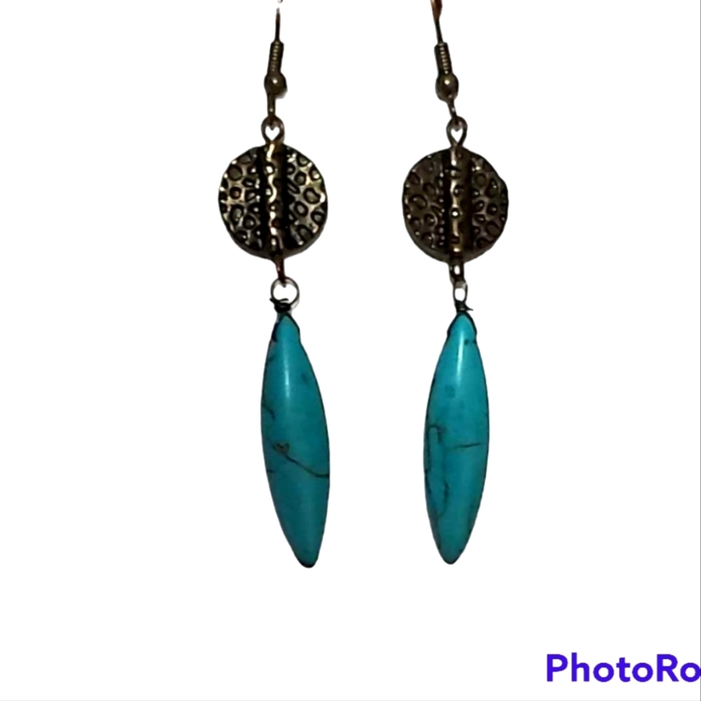 2" Long Tourquoise Dangle Pierced Earrings